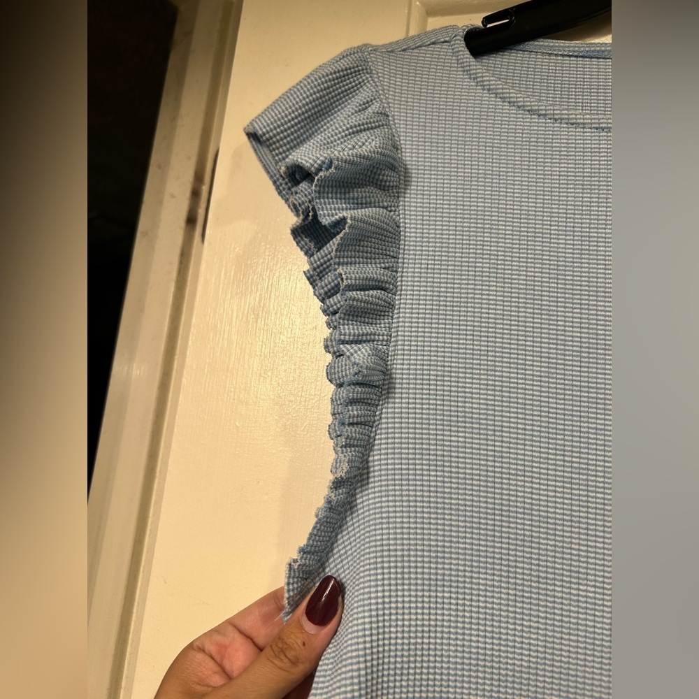 J. Crew Vintage rib ruffle-sleeve shirt Baby Blue Coastal Resort Size large - Picture 6 of 10